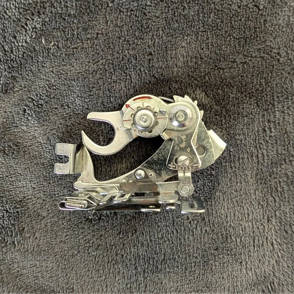 Vintage Ruffler Sewing Machine Foot‎ Attachment